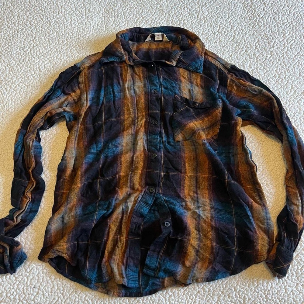 Blue and Brown Long Sleeve Tee with Plaid Pattern